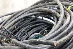 سرقة أكثر من 9 كيلومترات من الكوابل الكهربائية بولاية المدية