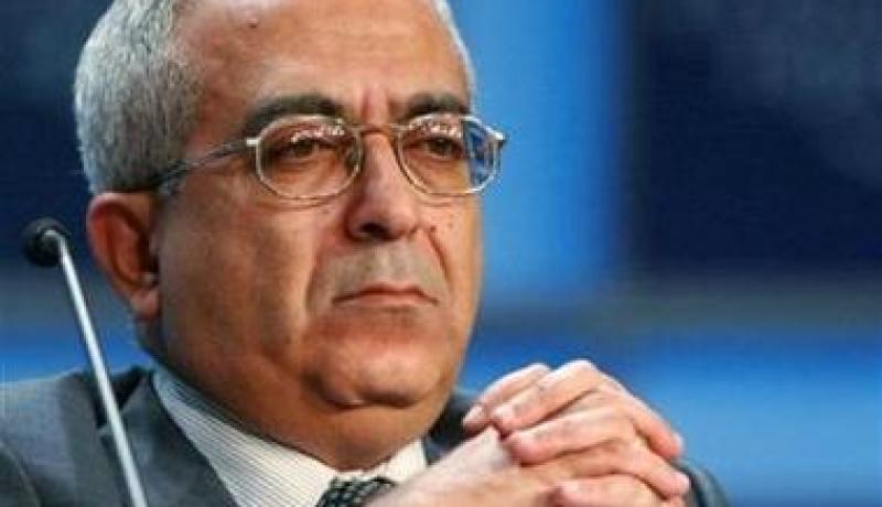 رئيس الوزراء  الفلسطيني يقدم رسميا استقالته إلى الرئيس عباس