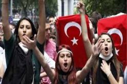 تواصل الاحتجاجات في عدة مدن تركية احتجاجا على مقتل متظاهر