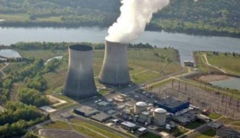 الزلازل المتكررة في إيران قد ترجع لتسرب نووي