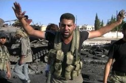 الائتلاف الوطني السوري يرحب بجهود حل أزمة سوريا شريطة إسقاط الأسد