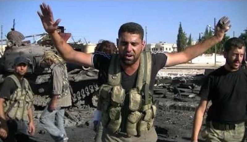 الائتلاف الوطني السوري يرحب بجهود حل أزمة سوريا شريطة إسقاط الأسد