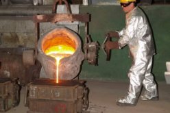 نحو تطوير أقطاب صناعية متخصصة ومتكاملة بوهران