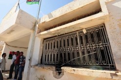 مسلحون يهاجمون مقرات حكومية في مدينة بنغازي الليبية
