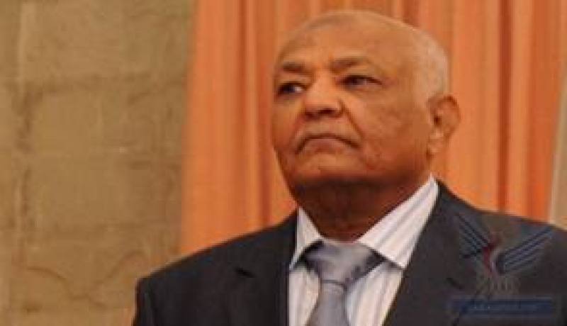 باسندوة يؤكد أن بلده يرغب الإستفادة من التجربة الجزائرية في مجال التنمية الاقتصادية ومحاربة الارهاب