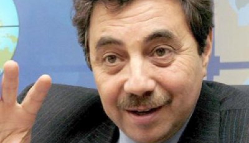 الجمارك تحقق إيرادات بقيمة 370 مليار دج خلال الأشهر الخمسة الاولى من سنة 2013