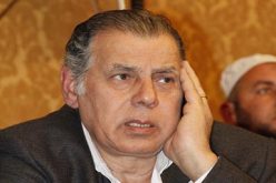 الحريري يعتبر النظام الحالي يتبع نفس سياسات مبارك مرتدياً ثياب الدين