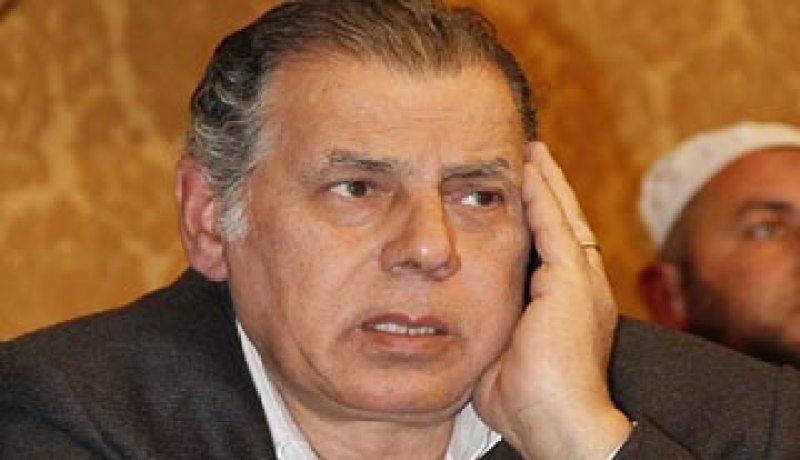 الحريري يعتبر النظام الحالي يتبع نفس سياسات مبارك مرتدياً ثياب الدين