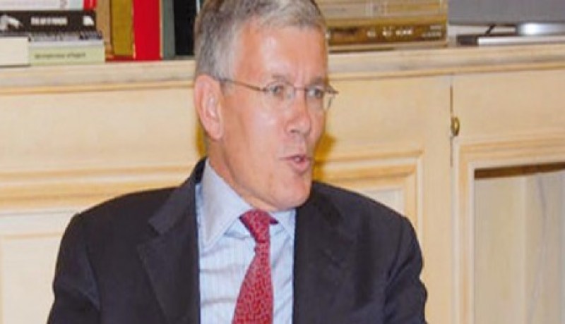 سفير فرنسا بالجزائر يصرح أن مناخ العلاقات الفرنسية-الجزائرية ممتاز