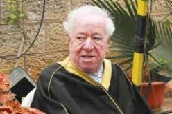 وفاة الصحفي الفلسطيني الشهير ناصر النشاشيبي عن 93 عاما