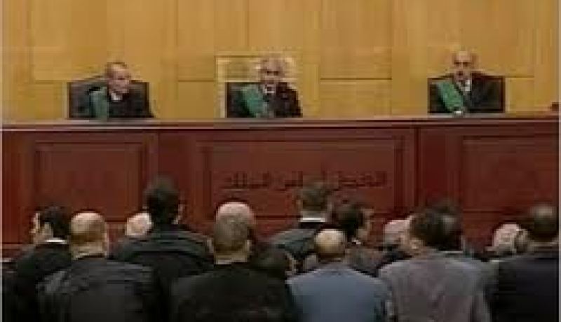 جنايات القاهرة تعقد جلسة سرية للإستماع إلى أقوال شهود في قضيتي قتل متظاهري ثورة 25 يناير والفساد المالي
