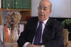 رضا مالك يؤكد على ضرورة الاعتراف بتضحيات ودعم أصدقاء الجزائر لثورة أول نوفمبر