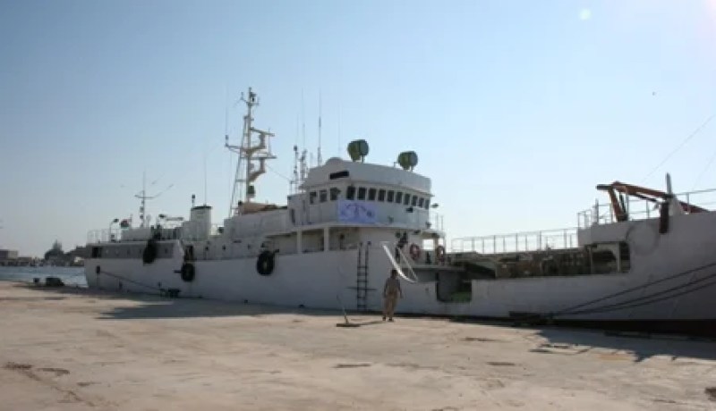 “قافلة الوفاء” تصل إلى الجزائر على متن باخرة طارق إبن زياد