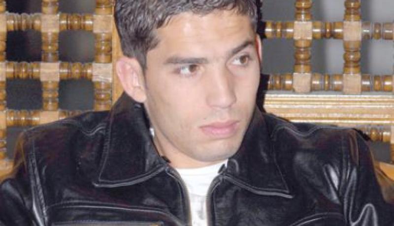 عبد المؤمن جابو يمدد عقده مع النادى الافريقي حتى 2015