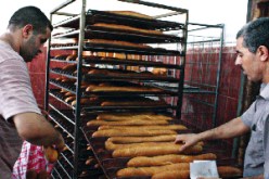 إستجابة ضعيفة  لدعوة الخبازين للاضراب  بولايات غرب البلاد