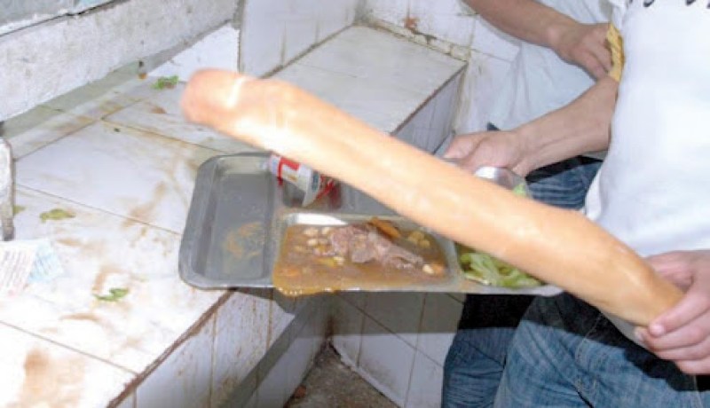 تسجيل عدد كبير من المخالفات المتعلقة بالنظافة و نوعية الخدمة في المطاعم