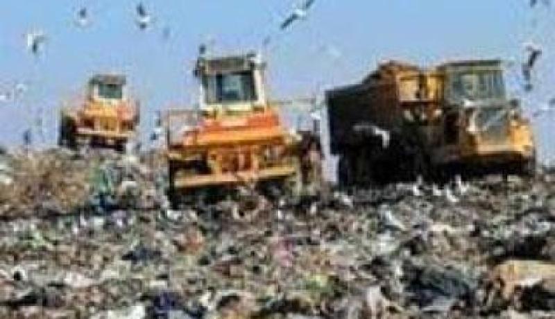 الاعتراضات تحول دون أنجاز مشروع مركز ردم النفايات بزموري منذ سنوات