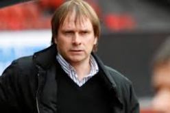 آلان غيغر يعجب بالمشروع الرياضي لفريق مولودية الجزائر