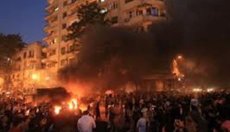 مصر تحيل 84 شخصا للنيابة العسكرية بتهمة القتل وحرق كنائس
