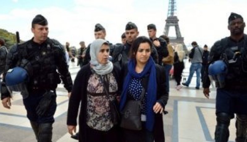 عدة منظمات غير حكومية فرنسية تتاسف لغياب تغيير في مجال سياسة الهجرة