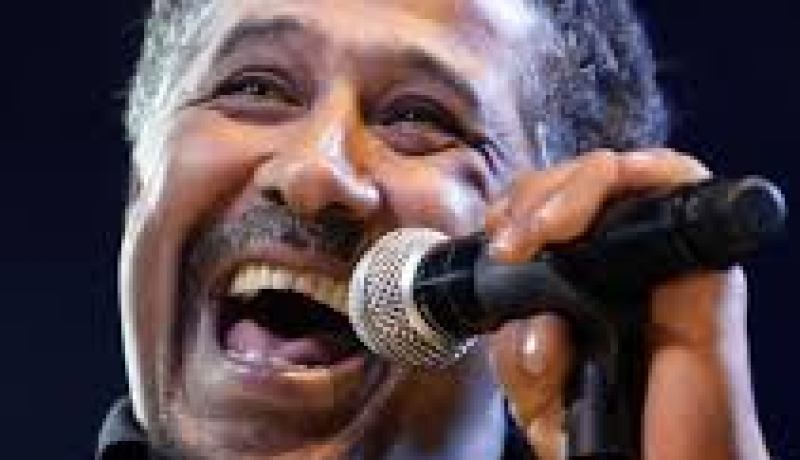 الشاب خالد يتوج كأفضل مغني عربي عالمي في بيروت