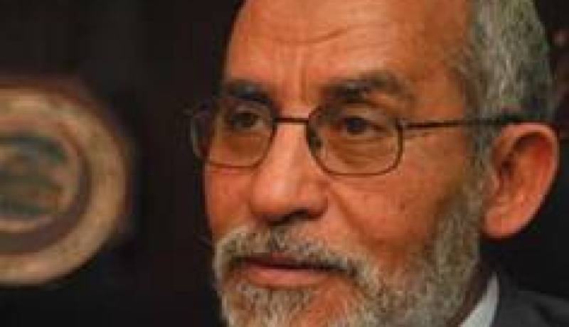 مصادر قضائية تؤكد إصدار مذكرات لتوقيف مرشد الإخوان محمد بديع ونائبه خيرت الشاطر