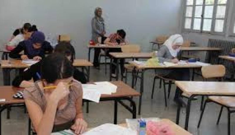 اسئلة صعبة في الرياضيات و حالات غش واسعة في بعض مناطق التراب الوطني