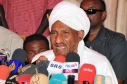 الصادق المهدي يدعو نظام البشير الى الرحيل