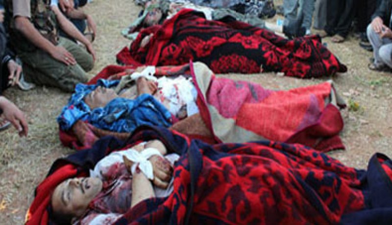 عشرات القتلى في ريف دمشق وناشطون يؤكدون استخدام الغازات السامة