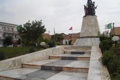 اعتصام مقصيون من لائحة 300 مسكن في البيض