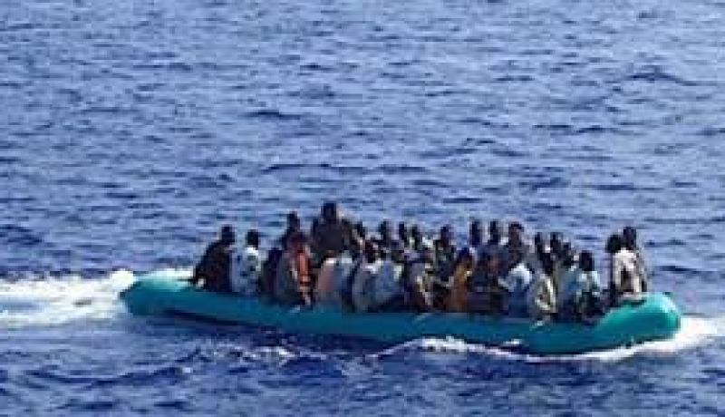 انتشال 82 جثة لمهاجرين كانوا على متن قارب منكوب قرابة سواحل إيطاليا