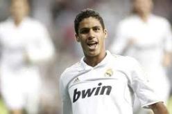 المدافع الفرنسي فاران سيمدد عقده حتى 2019  مع ريال مدريد