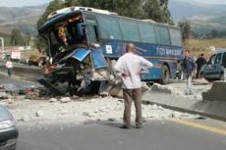 وفاة شخص و إصابة 22 آخرين بجروح في انقلاب حافلة لنقل المسافرين في قالمة