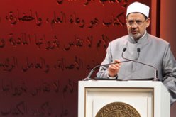 جلسة طارئة لهيئة كبار العلماء ردا على هجوم القرضاوى على شيخ الأزهر