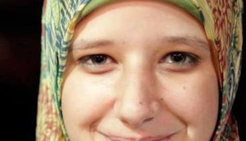 وفاة إبنة القيادي الإخواني محمد البلتاجي متأثرة بإصابتها في إعتصام الرئيس المعزول محمد مرسي