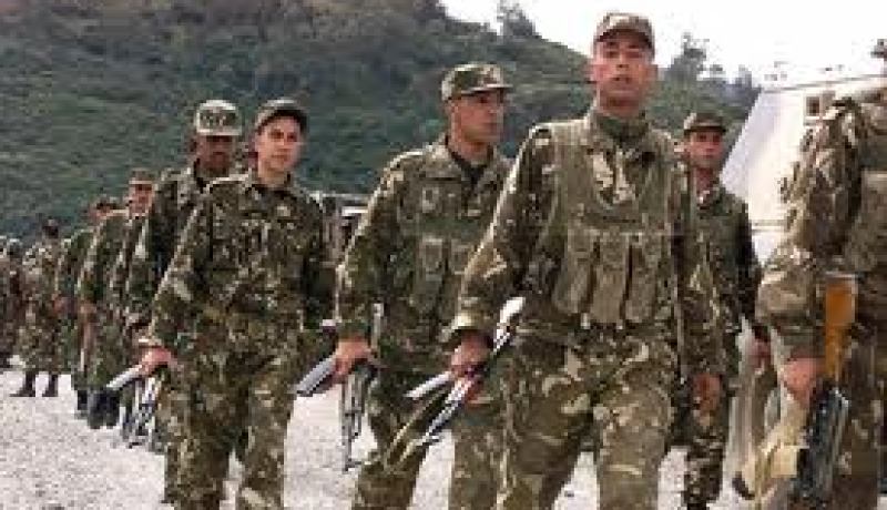 الجيش الوطني الشعبي يرفض التأويلات المغرضة الرامية الى التشكيك في وحدته وتماسكه