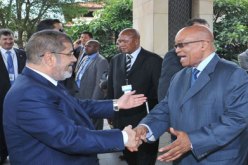 مرسي يبحث مع زوما الإعداد للقمة الاستثنائية للاتحاد الأفريقى