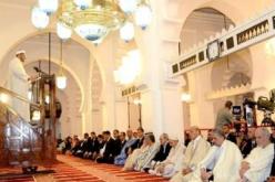 بن صالح و ولد خليفة و سلال يشاركون جموع المصلين بالجامع الكبير في تأدية صلاة عيد الفطر المبارك