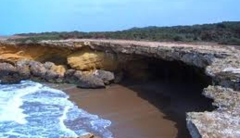 شاب مغترب يلقى حتفه غرقا في شاطئ مستغانم