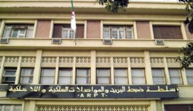 الجزائريون مستاؤون من تغيير أرقام هواتفهم بسبب خدمة الجيل الثالث