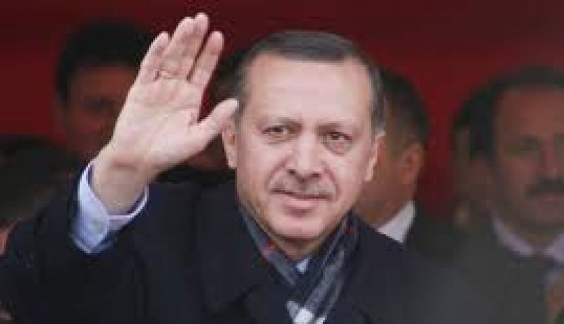 أردوغان يعرب عن رغبته في توطيد العلاقات بين الجامعتين الجزائرية و التركية