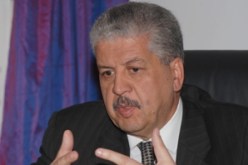 الجزائر ستجند كل إمكانياتها لإعادة أفراد الجالية الجزائرية المقيمة بمصر اذا ما اقتضت الضرورة