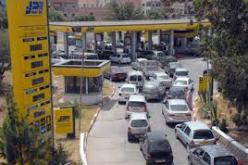 أصحاب المركبات يطلبون من السلطات ضرورة فرض الرقابة على أصحاب المحطات في تبسة