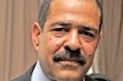 وزير الداخلية التونسي يقول أن قاتل شكري بلعيد لا يزال في البلاد