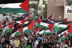 الفلسطينيون يحيون الذكرى الـ13 لانتفاضة الأقصى الثانية