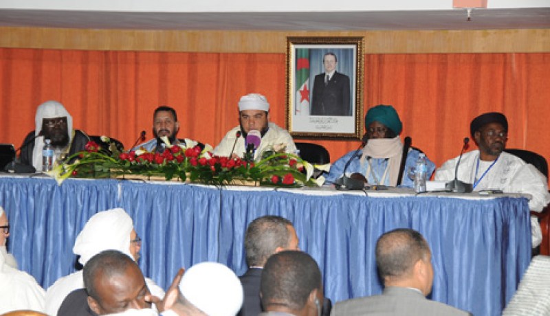 رابطة علماء ودعاة وأئمة بلدان الساحل تدعو الى اطلاق سراح الرهائن