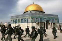 الاحتلال الاسرائيلي تفرض اجراءات مشددة على دخول المصلين الفلسطينيين للمسجد الاقصى
