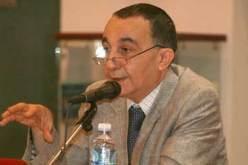 خلادي توفيق يرد على الجزيرة و يؤكد ان بث مباراة الجزائر كان شرعيا