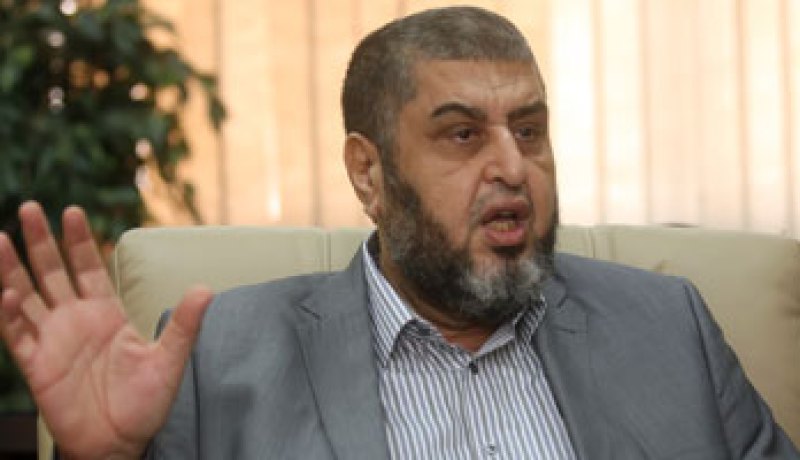 تجديد حبس الشاطر والكتاتني وعاكف 15 يوما بقضية قتل متظاهرى المقطم