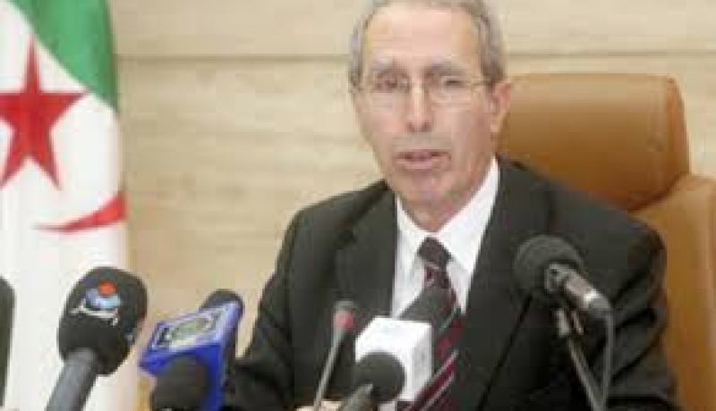 وزير الأشغال العمومية يشرف على إطلاق عدة مشاريع متعلقة بالطرقات بولاية الجزائر